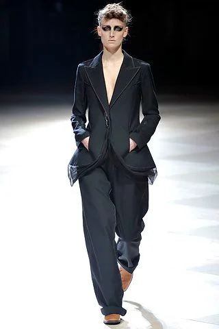 Look 11